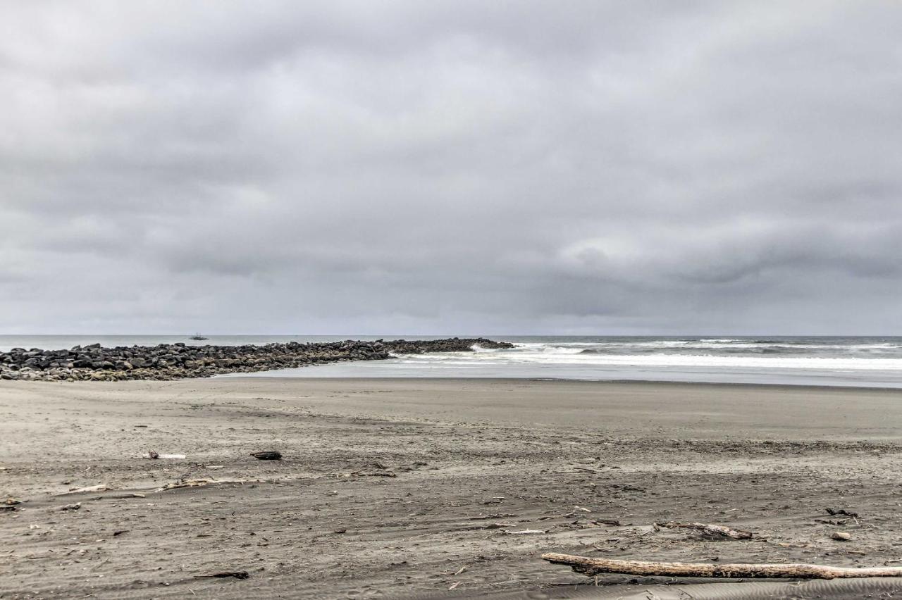 Ocean Shores House With Hot Tub - Walk To Beach מראה חיצוני תמונה